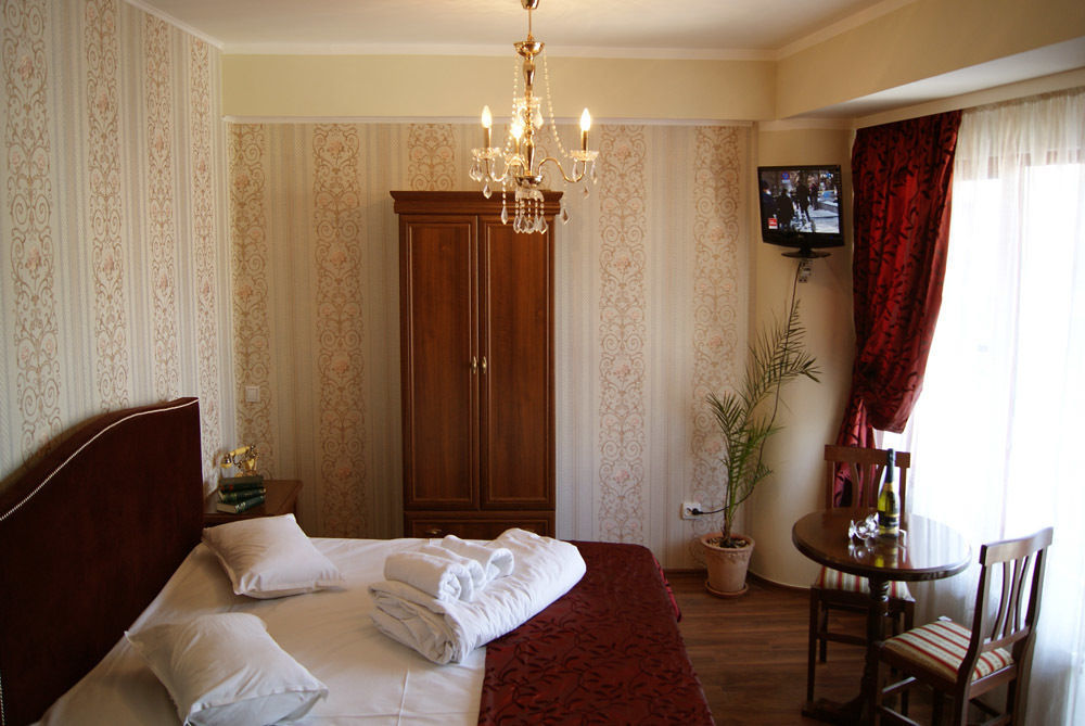 Hotel Ss Residence Unirii Boekarest Buitenkant foto